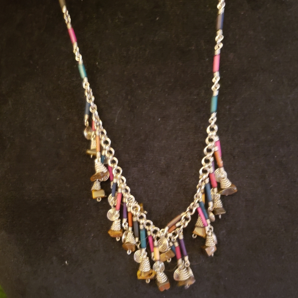 AMAZING TRUE VINTAGE COLORFUL boho necklace. Handmade Artisan - Picture 5 of 5